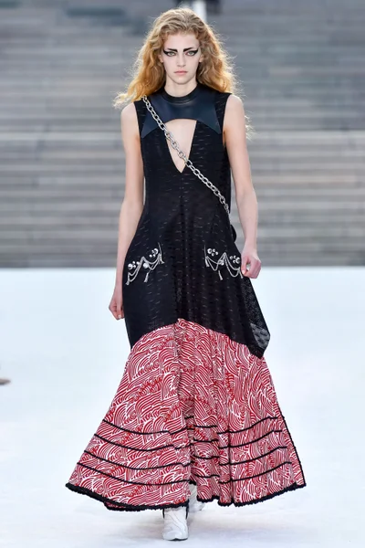Look 43